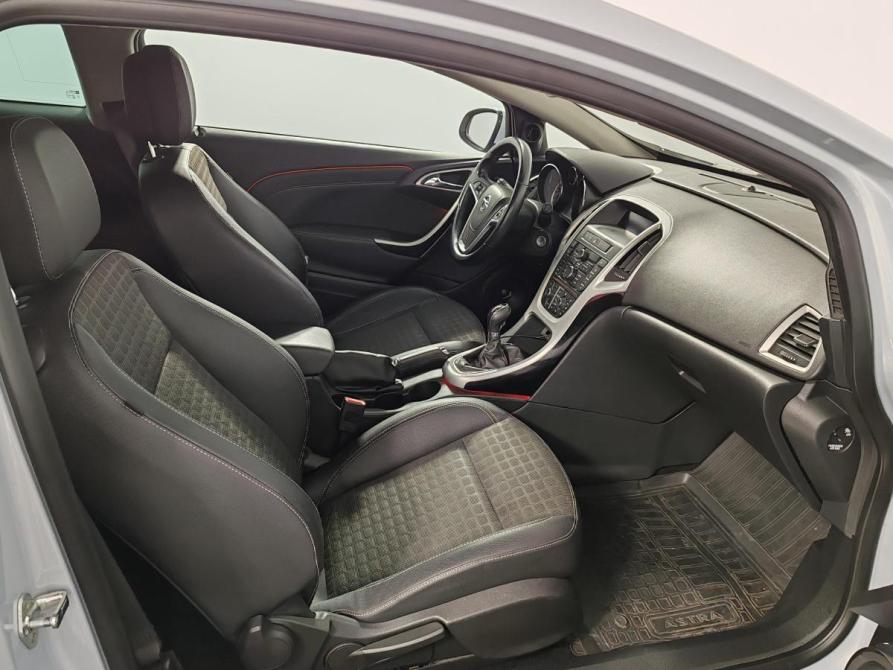 Opel Astra J Рестайлинг Москва  - изображение 18