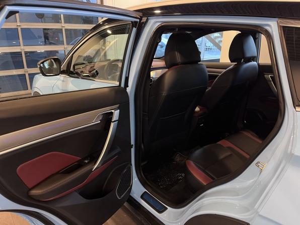 Geely Coolray I с пробегом 2022 года, цена 1 790 000 рублей, 91843 км, внедорожник, Автокод Объявления