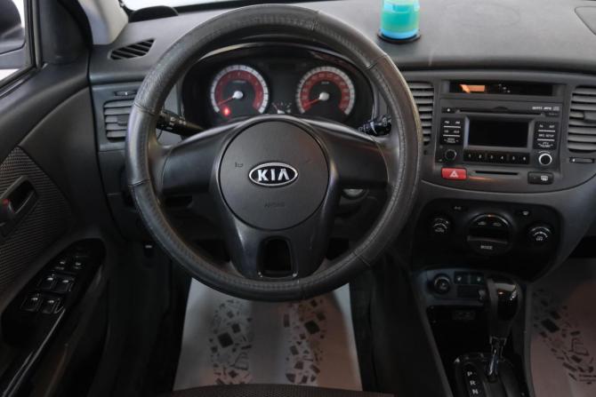 Kia Rio II Рестайлинг с пробегом 2011 года, цена 729 000 рублей, 128000 км, седан, Автокод Объявления