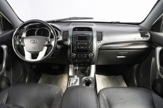 Kia Sorento II с пробегом 2009 года, цена 1 399 000 рублей, 230000 км, внедорожник, Автокод Объявления