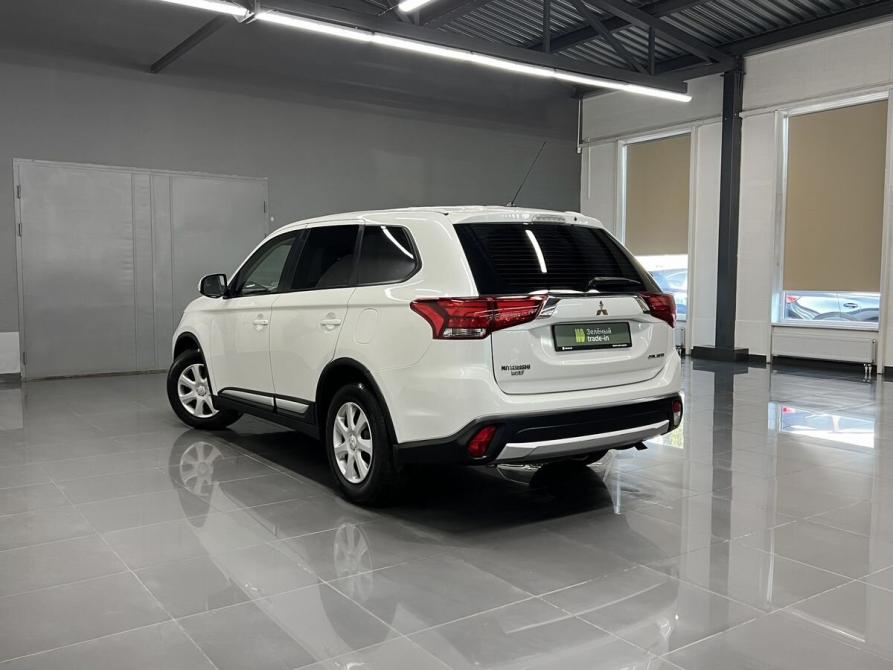 Mitsubishi Outlander III Рестайлинг 2 Тверь  - изображение 6