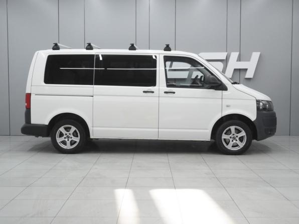 Volkswagen Caravelle T5 Рестайлинг с пробегом 2013 года, цена 1 999 000 рублей, 162879 км, минивэн, Автокод Объявления