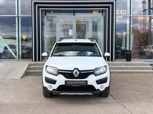 Renault Sandero II с пробегом 2017 года, цена 1 100 000 рублей, 92166 км, хэтчбек, Автокод Объявления