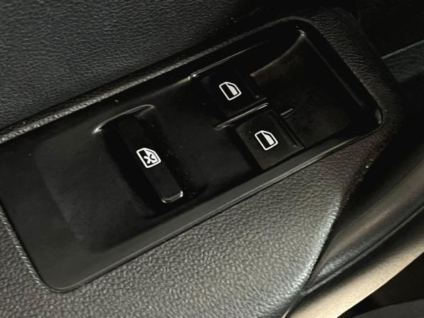 Volkswagen Polo V с пробегом 2014 года, цена 540 000 рублей, 142000 км, седан, Автокод Объявления