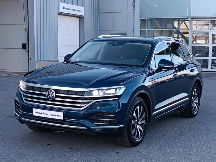 Volkswagen Touareg III Санкт-Петербург  - изображение 1