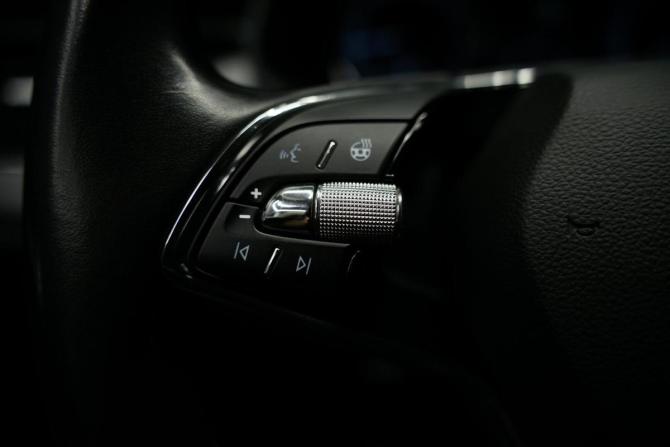 Skoda Rapid II с пробегом 2022 года, цена 1 838 000 рублей, 96257 км, лифтбек, Автокод Объявления