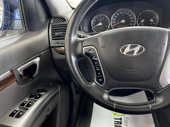 Hyundai Santa Fe II Рестайлинг с пробегом 2010 года, цена 1 095 000 рублей, 198094 км, внедорожник, Автокод Объявления