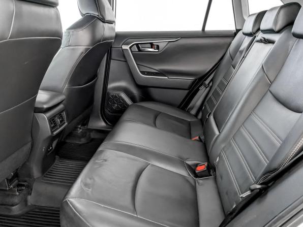 Toyota RAV4 V (XA50) с пробегом 2021 года, цена 3 350 000 рублей, 93485 км, внедорожник, Автокод Объявления