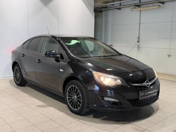 Opel Astra J Рестайлинг с пробегом 2013 года, цена 710 000 рублей, 155001 км, седан, Автокод Объявления
