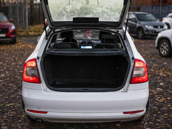 Skoda Octavia II (A5) Рестайлинг с пробегом 2011 года, цена 530 000 рублей, 217361 км, универсал, Автокод Объявления