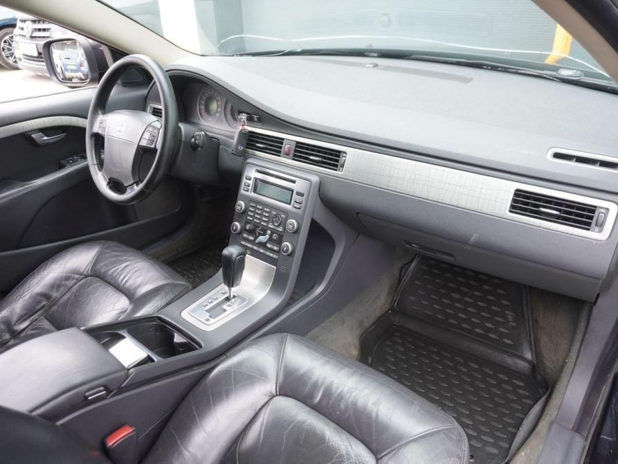 Volvo XC70 II Москва  - изображение 11
