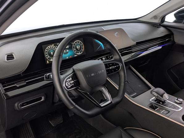 Omoda C5 I Рестайлинг с пробегом 2024 года, цена 2 150 000 рублей, 10898 км, внедорожник, Автокод Объявления
