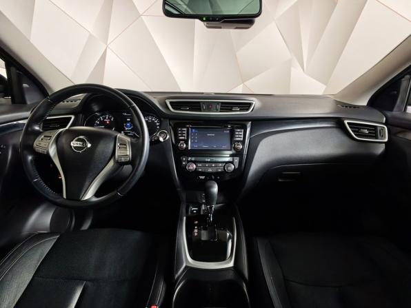 Nissan Qashqai II с пробегом 2017 года, цена 1 695 000 рублей, 79639 км, внедорожник, Автокод Объявления