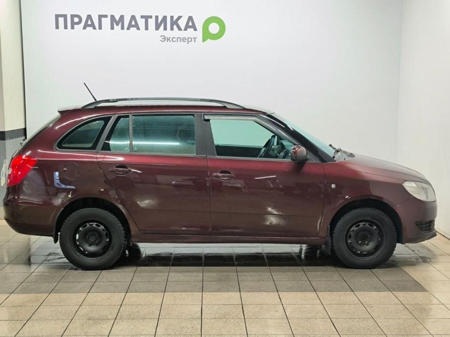 Skoda Fabia II Рестайлинг Санкт-Петербург  - изображение 4