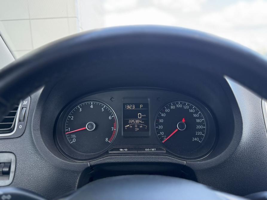 Volkswagen Polo V Рестайлинг Тверь  - изображение 7