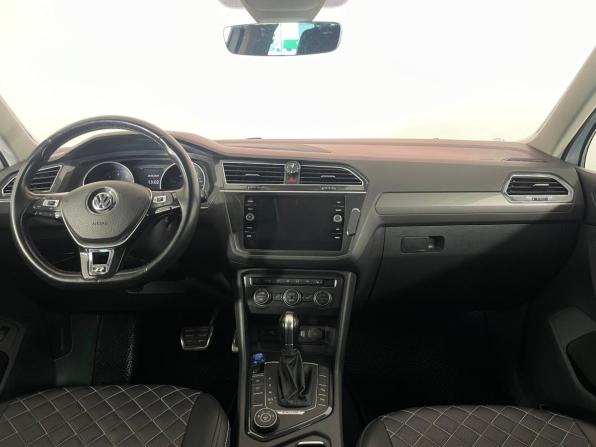 Volkswagen Tiguan II с пробегом 2019 года, цена 2 488 000 рублей, 117887 км, внедорожник, Автокод Объявления