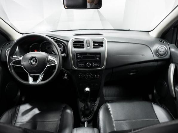 Renault Logan II Рестайлинг с пробегом 2021 года, цена 1 275 000 рублей, 82940 км, седан, Автокод Объявления