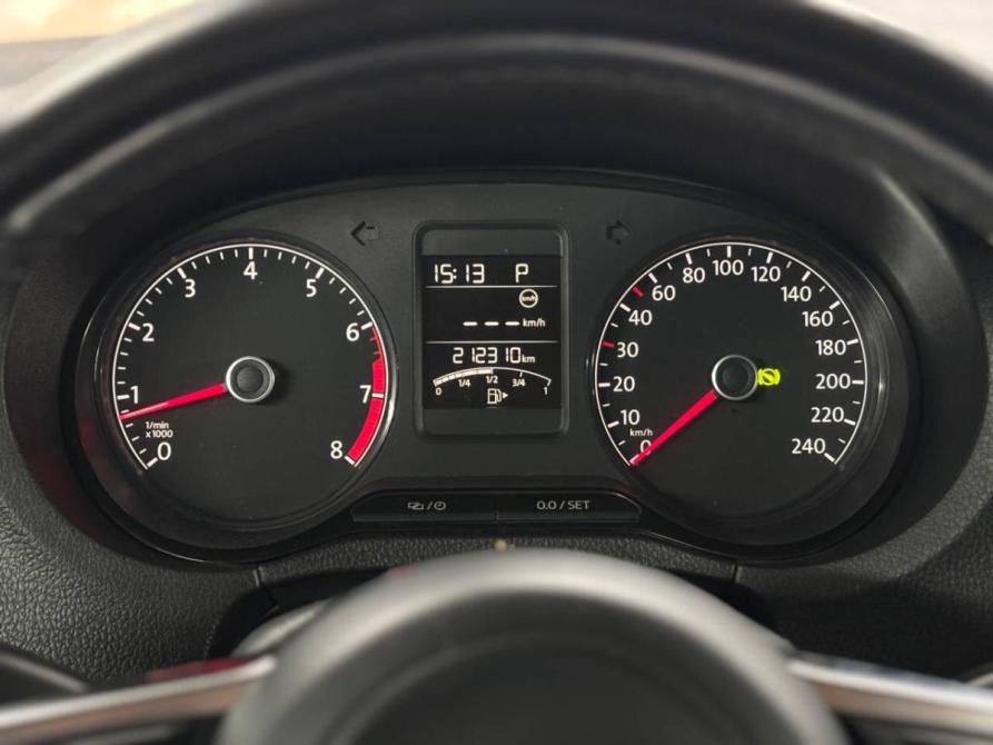 Volkswagen Polo V Рестайлинг Санкт-Петербург  - изображение 14