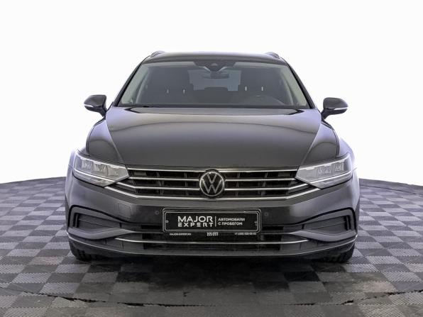 Volkswagen Passat B8 Рестайлинг с пробегом 2021 года, цена 2 450 000 рублей, 119320 км, универсал, Автокод Объявления