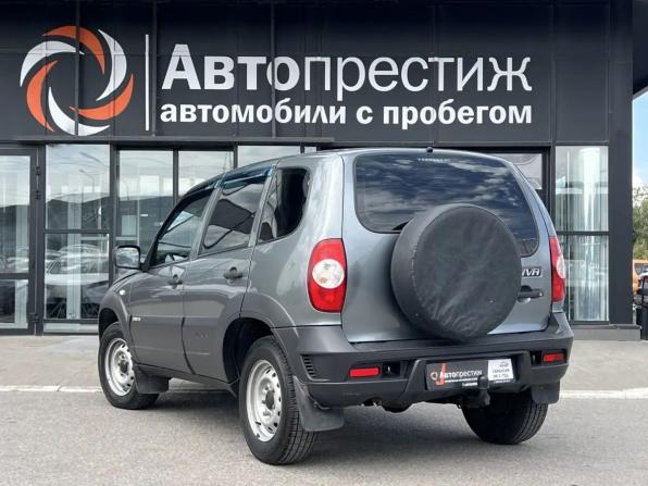 Chevrolet Niva I Рестайлинг с пробегом 2018 года, цена 829 000 рублей, 76172 км, внедорожник, Автокод Объявления