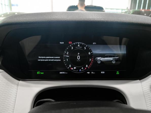 Land Rover Range Rover Velar I с пробегом 2018 года, цена 3 950 000 рублей, 89761 км, внедорожник, Автокод Объявления