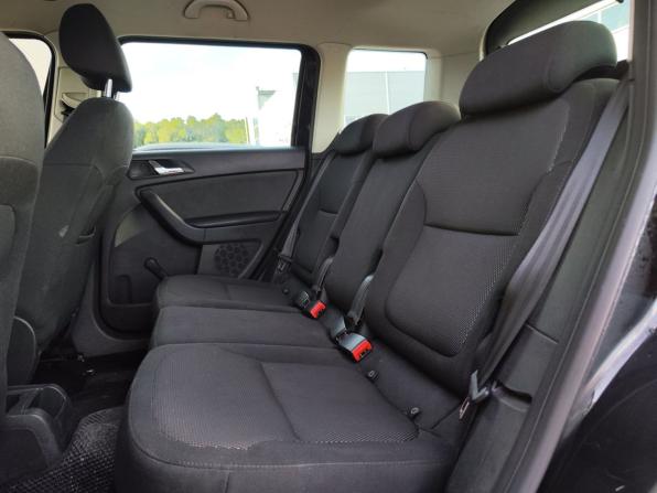 Skoda Yeti I с пробегом 2012 года, цена 990 000 рублей, 210000 км, внедорожник, Автокод Объявления