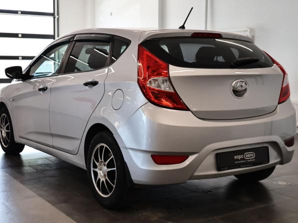 Hyundai Solaris I с пробегом 2014 года, цена 760 000 рублей, 170372 км, хэтчбек, Автокод Объявления