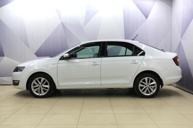 Skoda Rapid I Рестайлинг с пробегом 2018 года, цена 1 255 400 рублей, 125011 км, лифтбек, Автокод Объявления