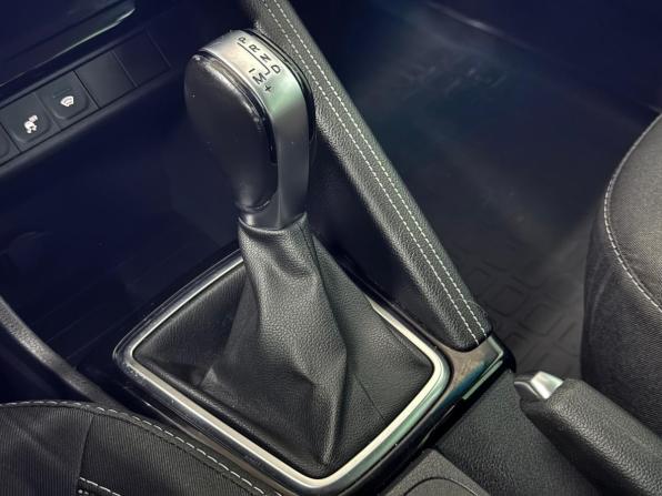 Renault Kaptur I Рестайлинг с пробегом 2021 года, цена 1 300 000 рублей, 97382 км, внедорожник, Автокод Объявления