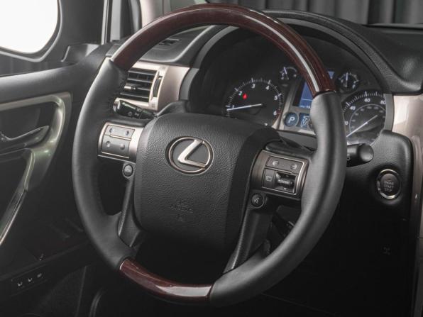 Lexus GX II Рестайлинг с пробегом 2015 года, цена 4 559 000 рублей, 169224 км, внедорожник, Автокод Объявления