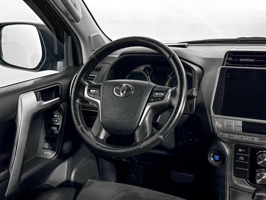 Toyota Land Cruiser Prado 150 Series Рестайлинг 2 Санкт-Петербург  - изображение 16
