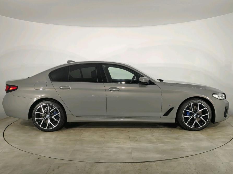 BMW 5 серии VII (G30/G31/G38) Рестайлинг Санкт-Петербург  - изображение 4