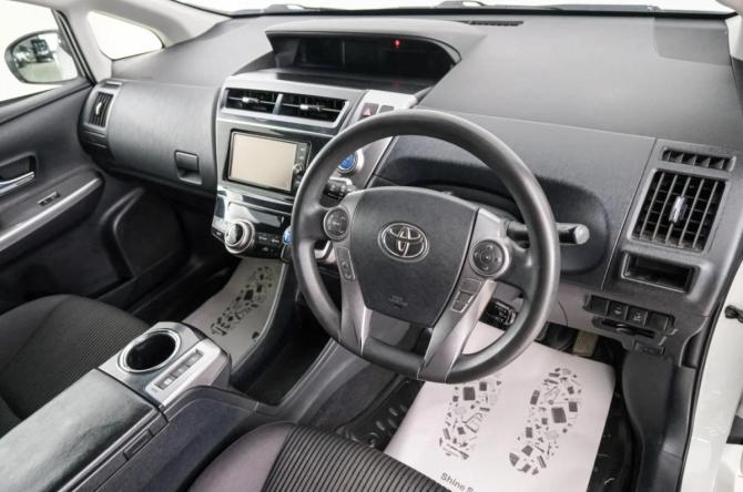 Toyota Prius Alpha I (ZVW40/41) Рестайлинг с пробегом 2016 года, цена 1 549 000 рублей, 174000 км, универсал, Автокод Объявления