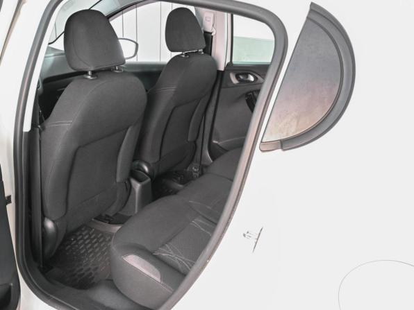 Peugeot 208 I с пробегом 2014 года, цена 649 000 рублей, 163020 км, хэтчбек, Автокод Объявления