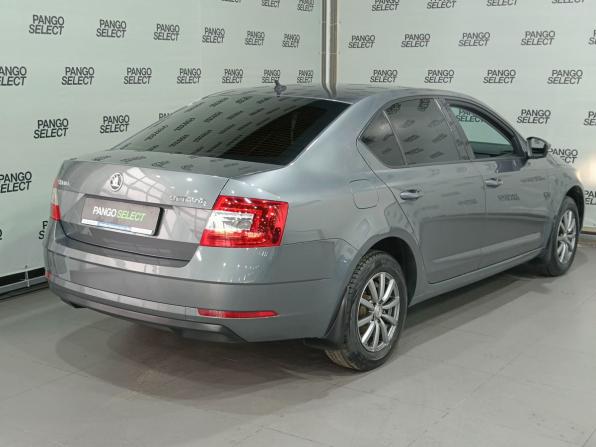 Skoda Octavia III (A7) Рестайлинг с пробегом 2018 года, цена 1 575 000 рублей, 118000 км, лифтбек, Автокод Объявления