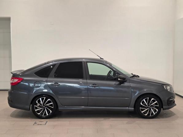 Lada (ВАЗ) Granta I Рестайлинг с пробегом 2024 года, цена 1 225 000 рублей, 13024 км, лифтбек, Автокод Объявления