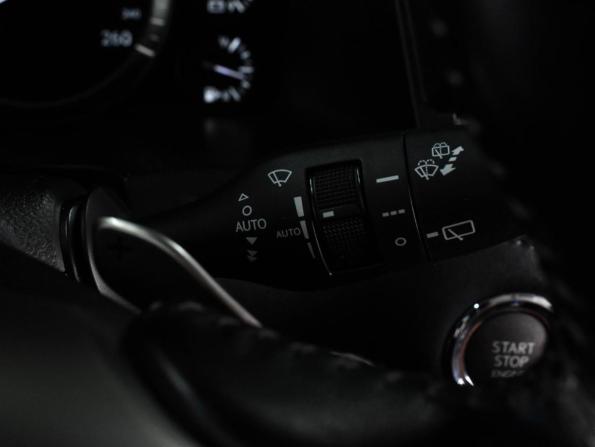 Lexus LX III Рестайлинг 2 с пробегом 2016 года, цена 7 950 000 рублей, 124749 км, внедорожник, Автокод Объявления