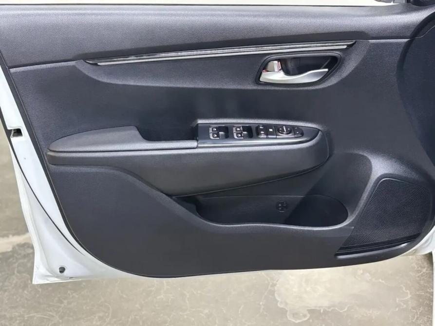 Kia Rio IV Саратов  - изображение 12