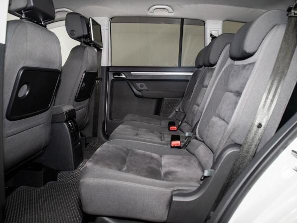 Volkswagen Touran I Рестайлинг 2 с пробегом 2012 года, цена 1 100 000 рублей, 127917 км, компактвэн, Автокод Объявления