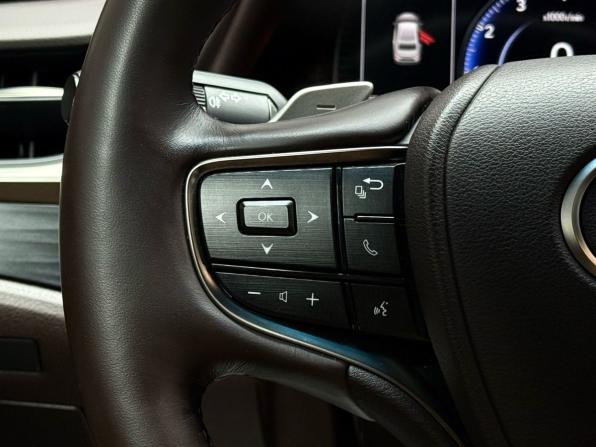 Lexus ES VII с пробегом 2020 года, цена 5 149 000 рублей, 23805 км, седан, Автокод Объявления