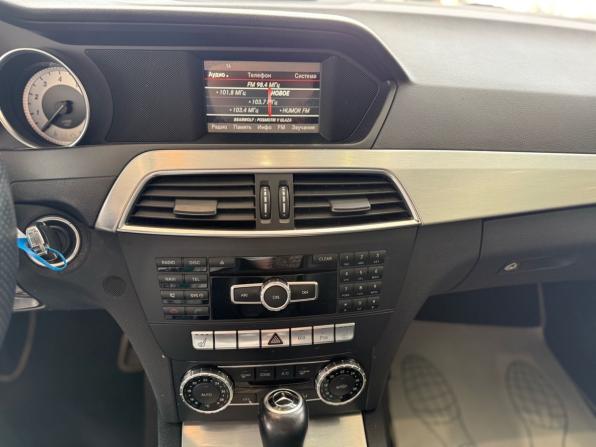 Mercedes-Benz C-Класс III (W204) Рестайлинг с пробегом 2014 года, цена 1 175 000 рублей, 143625 км, седан, Автокод Объявления