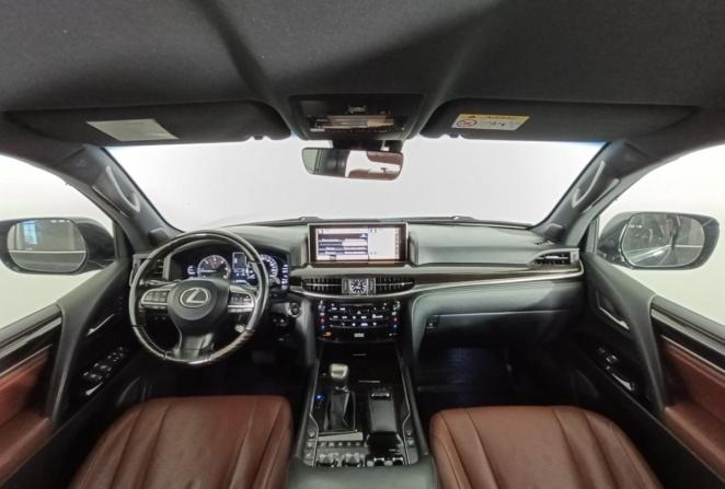 Lexus LX III Рестайлинг 2 с пробегом 2017 года, цена 6 950 000 рублей, 237043 км, внедорожник, Автокод Объявления
