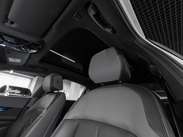 BMW 5 серии VIII (G60/G61/G68) с пробегом 2024 года, цена 7 780 000 рублей, 18860 км, седан, Автокод Объявления