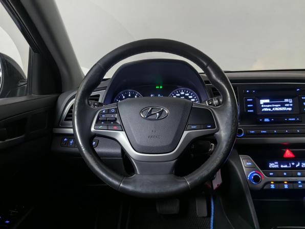 Hyundai Elantra VI (AD) с пробегом 2017 года, цена 1 145 000 рублей, 219546 км, седан, Автокод Объявления