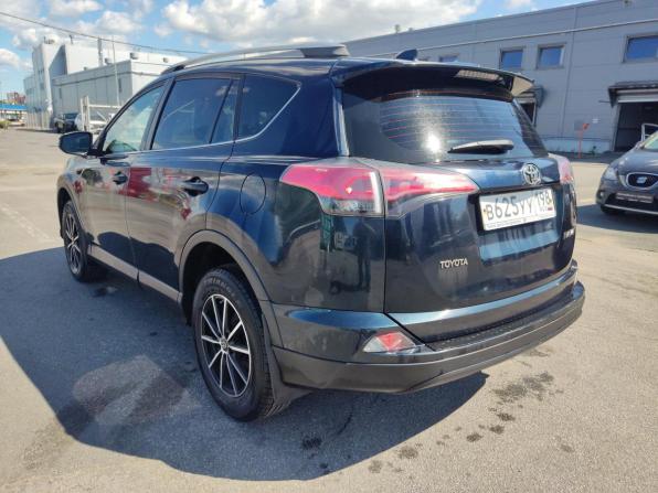 Toyota RAV4 IV (XA40) Рестайлинг с пробегом 2019 года, цена 1 799 000 рублей, 230000 км, внедорожник, Автокод Объявления