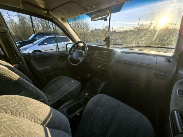 Suzuki Grand Vitara I Рестайлинг с пробегом 2001 года, цена 329 000 рублей, 296000 км, внедорожник, Автокод Объявления