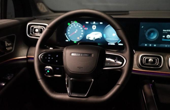 Jaecoo J8 с пробегом 2024 года, цена 3 590 000 рублей, 62530 км, внедорожник, Автокод Объявления