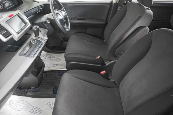 Honda Freed I Рестайлинг с пробегом 2010 года, цена 1 029 000 рублей, 171000 км, компактвэн, Автокод Объявления