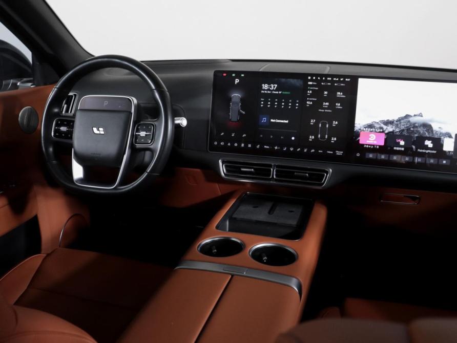 Li Auto (Lixiang) L9 I Москва  - изображение 12
