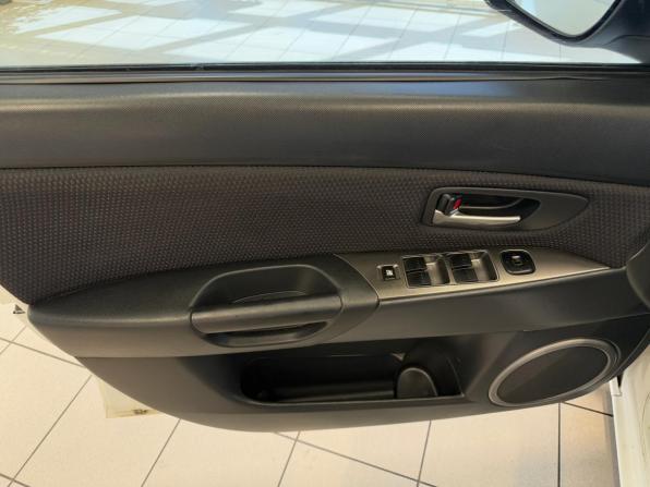 Mazda 3 I (BK) Рестайлинг с пробегом 2007 года, цена 599 000 рублей, 223993 км, седан, Автокод Объявления